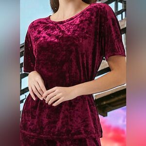 89 TH + MADISON NWT WOMENS SOFT VELVET SHORT SLEEVES BURGUNDY BLOUSE TOP  SMALL